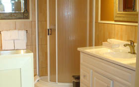 Bathroom - Best Rest Inn